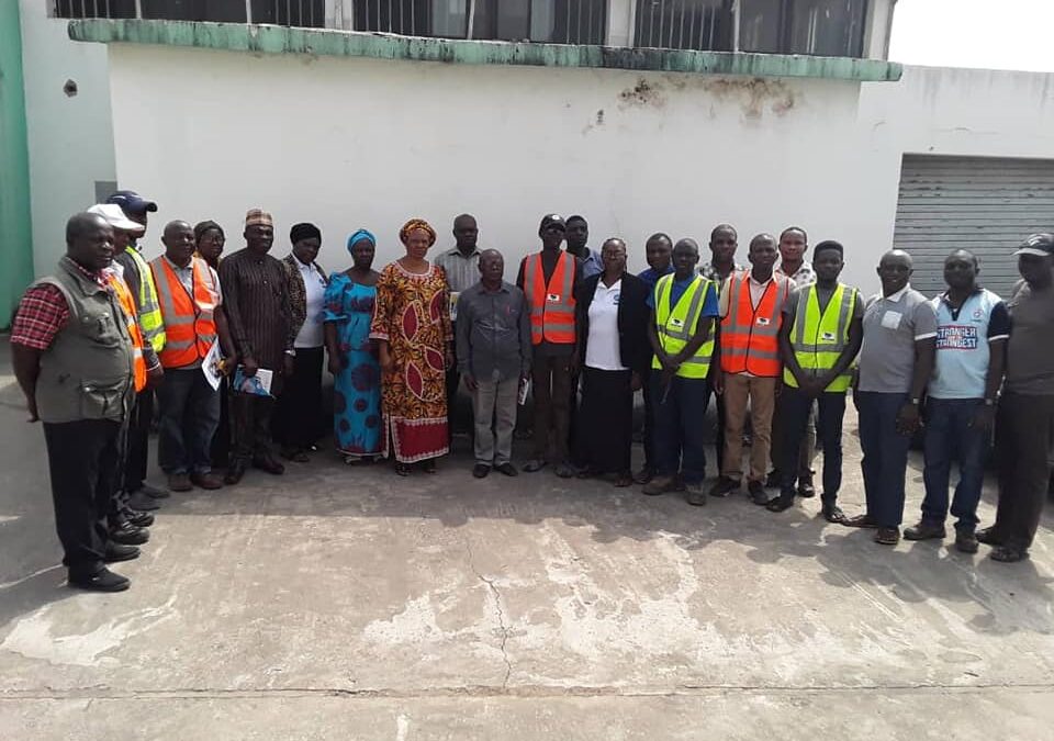 The Chairperson, Kogi State NEWMAP State Technical Committee (STC) and Permanent Secretary,  Ministry of Environment and Natural Resources (MENR), Mrs Hannah Odiyo has called on consultants handling jobs in the State to always put in their best, taking cognizance of the huge amount of funds the State Government commits into such projects. She made the call during an INCEPTION MEETING on Catchment Management Plan (CMP) with Mecon Geological and Engineering Services (the Consulting Firm engaged for the Development of CMPs for some sites in the State), as well as the Kogi State NEWMAP SPMU. In his response, the Team Lead, MECON GEOLOGICAL and ENGIREERING SEVICES, said the team, as part of its assignment, would decipher the causes of erosion at the gully sites, and proffer a lasting solution to the menace… Kogi NEWMAP… Erosion Management Redefined…